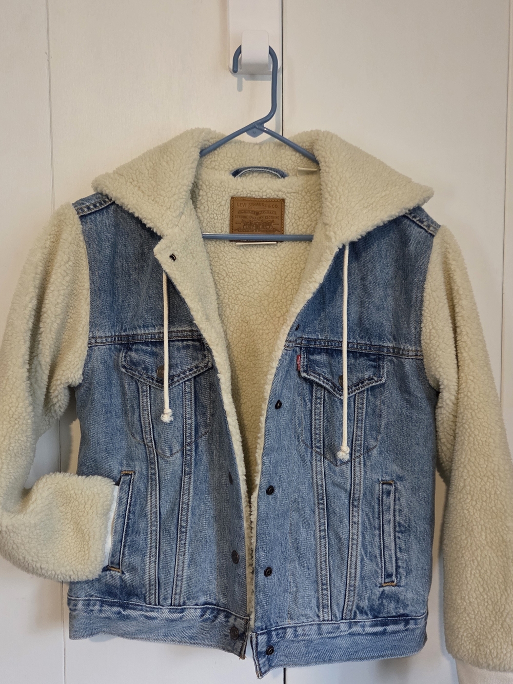 Levi's Premium Big E Ex-Boyfriend Sherpa Hooded Trucker Jacket Denim Womens S